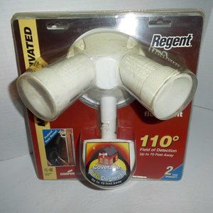Regent Motion Activated Security Light, 110 Degree Detection Field New Sealed